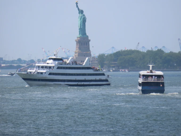 New York: A Premier Yachting Destination